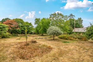 Photo 27- click for photo gallery